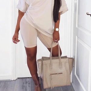 Fashion drug nude is the new black bag